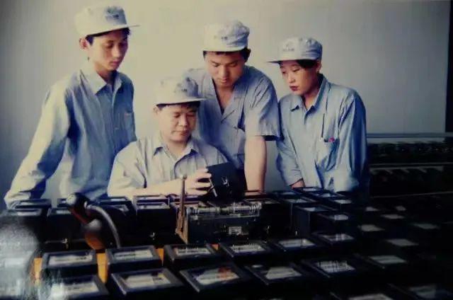 中國人在東南亞辦工廠:出發時孤身一人一窮二白,一待就是23年